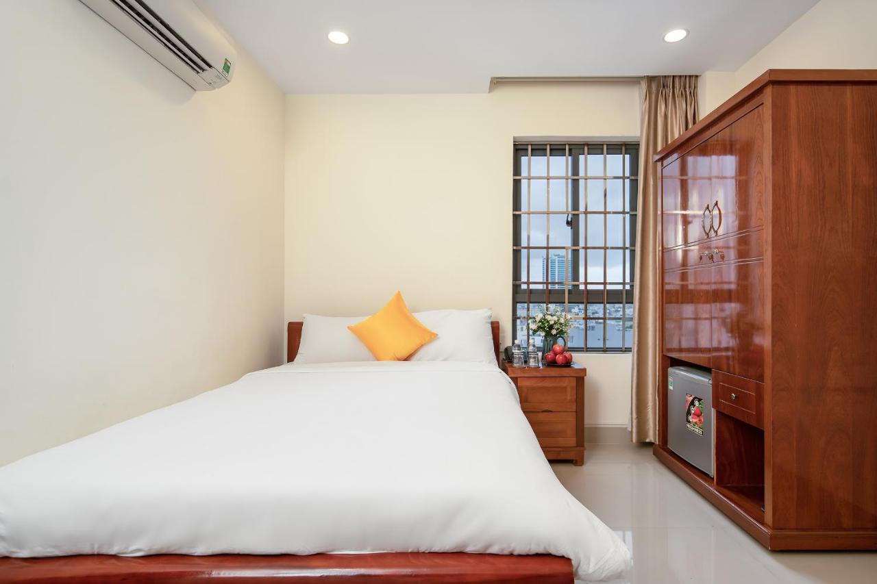 Lotus Rock 05 Hotel Дананг Экстерьер фото
